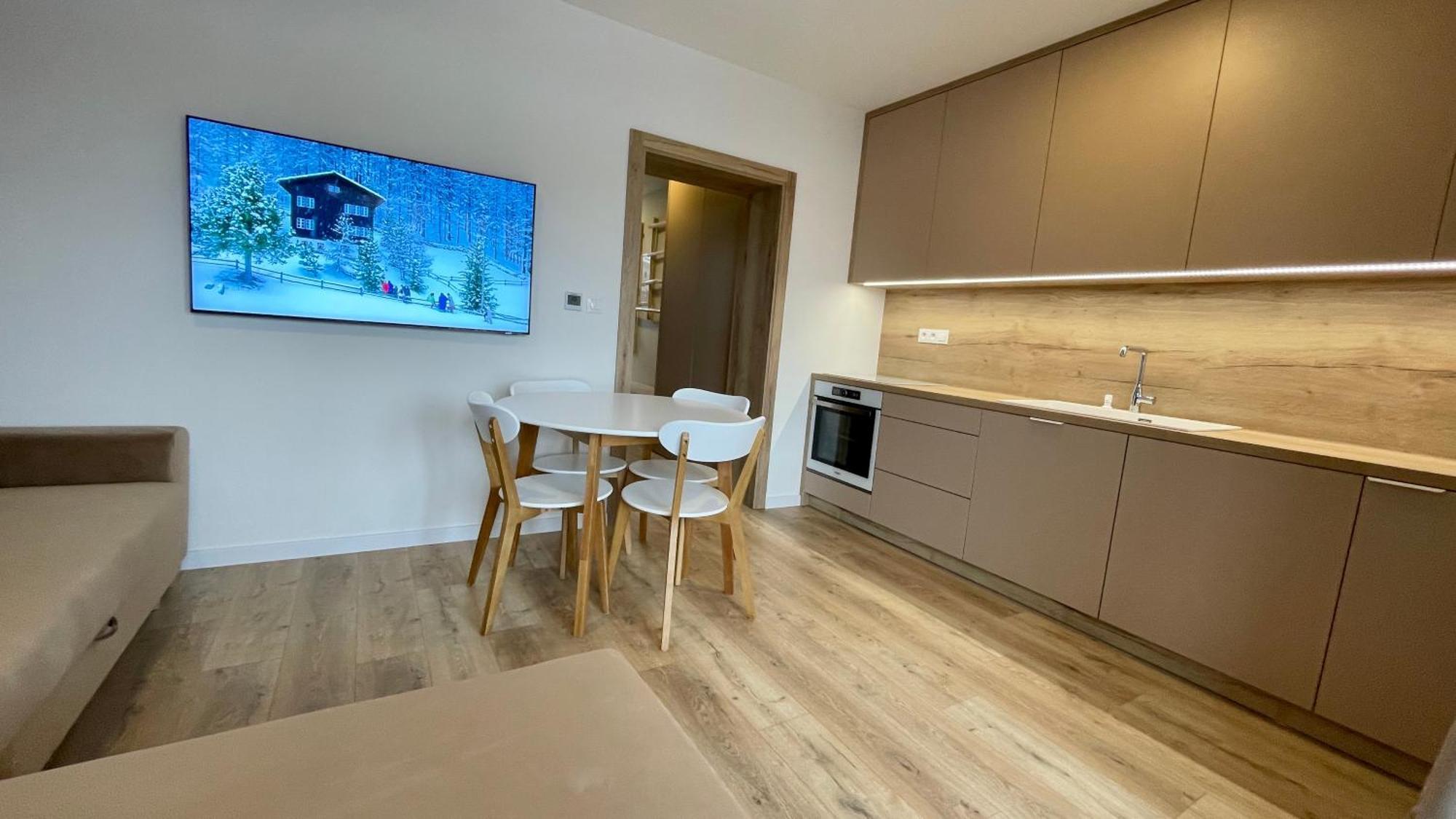 Apartmany Vlasky 4 エクステリア 写真